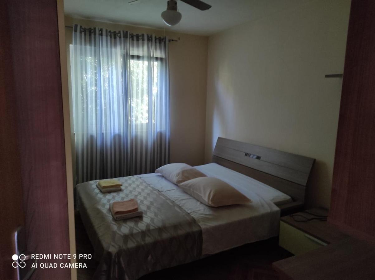 Apartments Iva باكوشتاني المظهر الخارجي الصورة