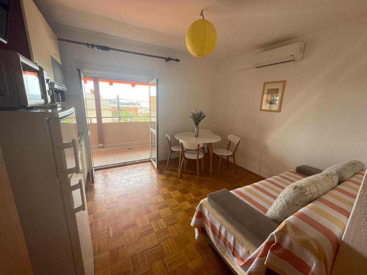 Apartments Iva باكوشتاني المظهر الخارجي الصورة