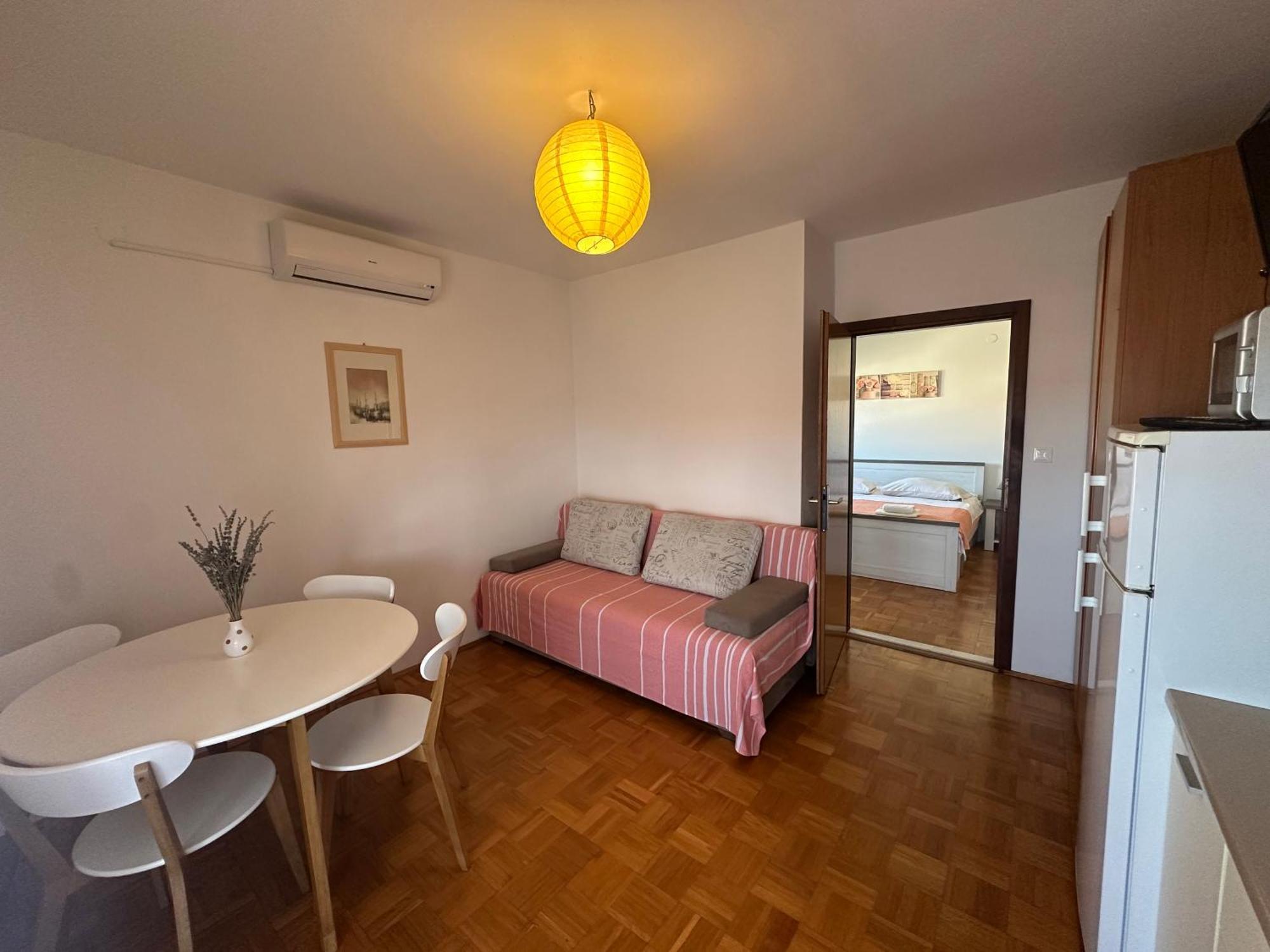 Apartments Iva باكوشتاني المظهر الخارجي الصورة