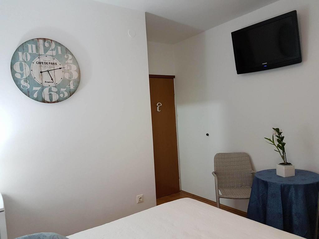 Apartments Iva باكوشتاني المظهر الخارجي الصورة
